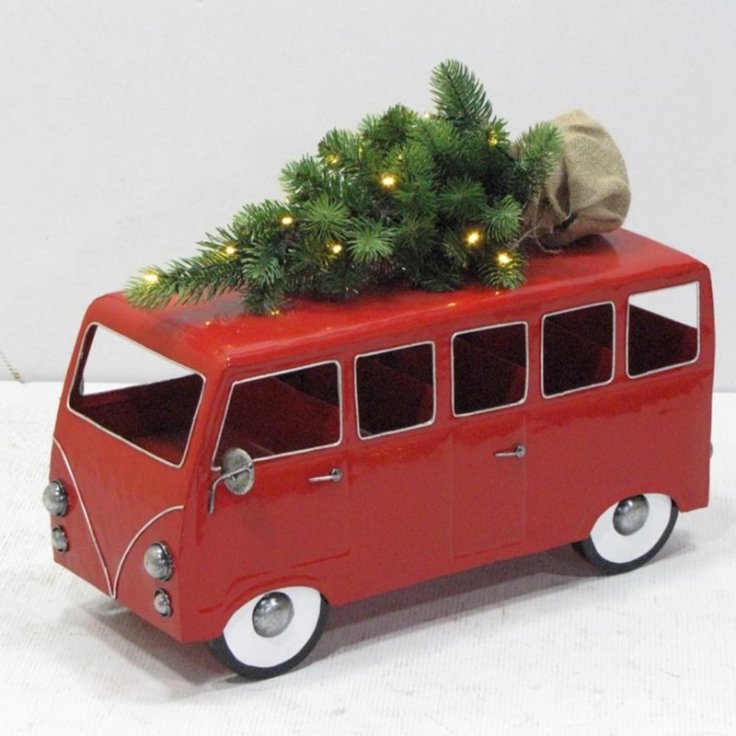 vwinspiredchristmastreebus
