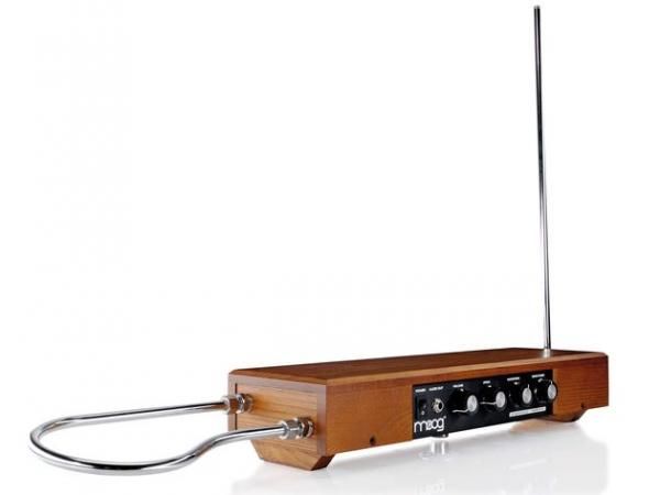 theremin-moog20-20moderno