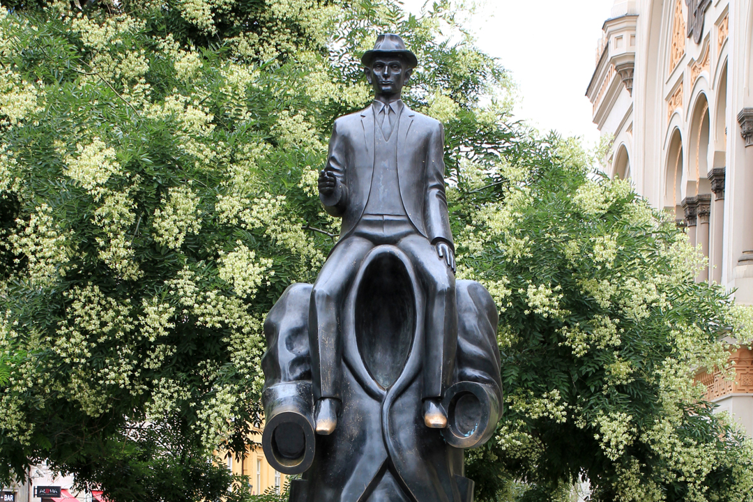 stare_mesto_old_town_prague_czech_republic_capaet1183-horizontal